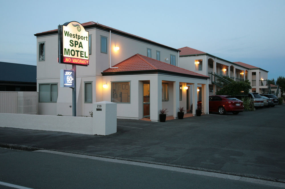 Westport Spa Motel Экстерьер фото
